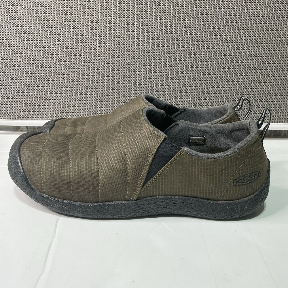 KEEN Howser II Slip-On Mens 10 Green Quilted Fleece Lined Shoes